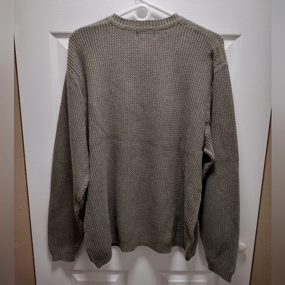 Eddie‎ Bauer Men's 3 Button Light Olive Green Sweater - Picture 2 of 12